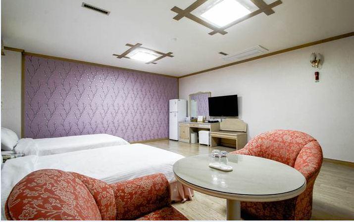 Geoje Tourist Hotel エクステリア 写真