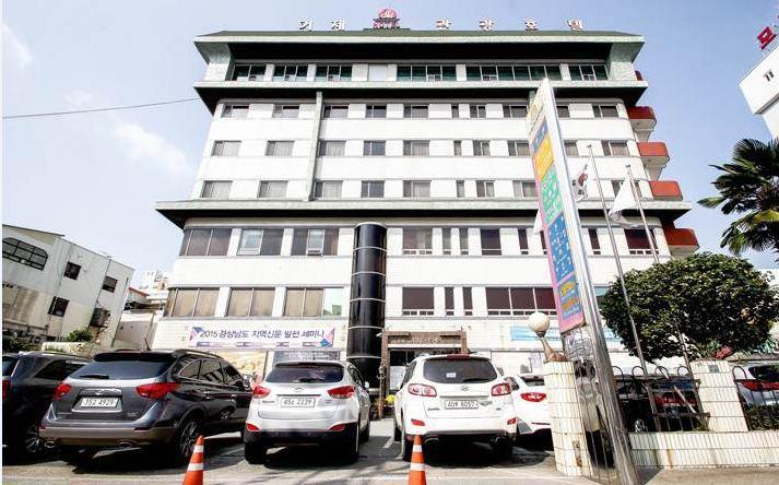 Geoje Tourist Hotel エクステリア 写真
