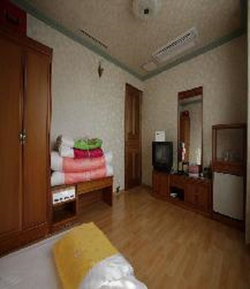 Geoje Tourist Hotel エクステリア 写真