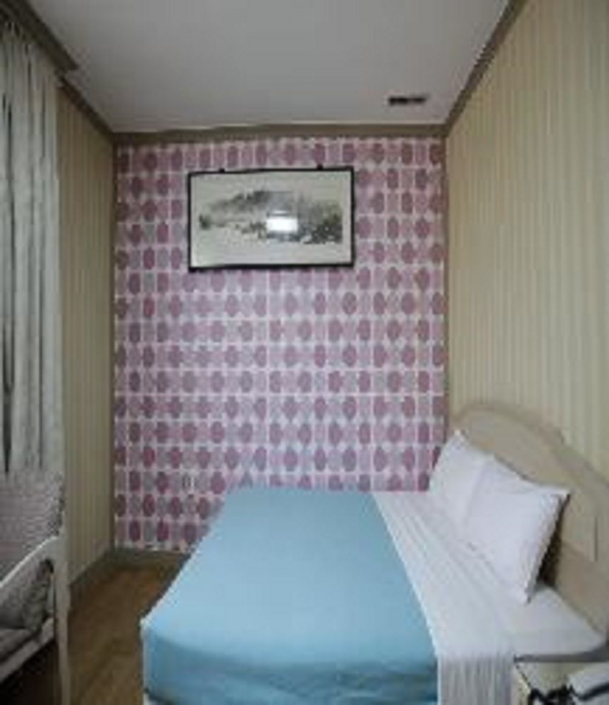 Geoje Tourist Hotel エクステリア 写真